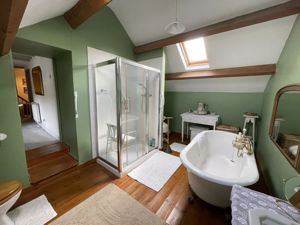 Bathroom- click for photo gallery